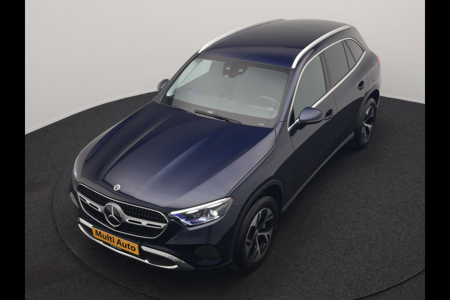 Mercedes-Benz GLC 300e 4MATIC Avantgarde PHEV 313pk Dealer O.H. | Adaptive Cruise | Camera | Digital LED | Sportstoelen Memory & Verwarmd | Stuur Verwarmd | Sfeerverlichting | Apple Carplay | Blis | Navigatie | MBUX | DAB | Plug In Hybrid |
