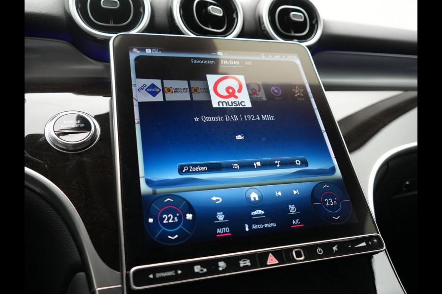 Mercedes-Benz GLC 300e 4MATIC Avantgarde PHEV 313pk Dealer O.H. | Adaptive Cruise | Camera | Digital LED | Sportstoelen Memory & Verwarmd | Stuur Verwarmd | Sfeerverlichting | Apple Carplay | Blis | Navigatie | MBUX | DAB | Plug In Hybrid |