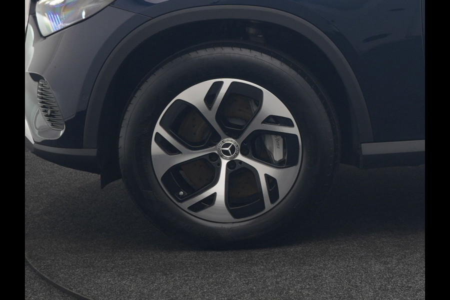 Mercedes-Benz GLC 300e 4MATIC Avantgarde PHEV 313pk Dealer O.H. | Adaptive Cruise | Camera | Digital LED | Sportstoelen Memory & Verwarmd | Stuur Verwarmd | Sfeerverlichting | Apple Carplay | Blis | Navigatie | MBUX | DAB | Plug In Hybrid |
