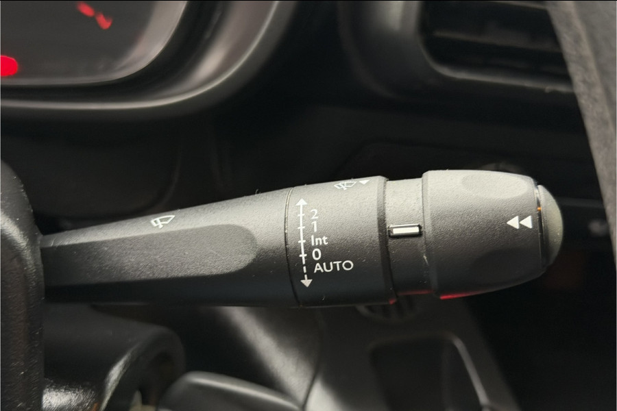 Citroën Berlingo 1.2 PureTech | BPM VRIJ | 3-zits | Camera | PDC V & A | NAVI | Nieuwe D-riem