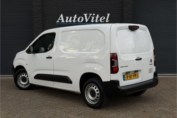 Citroën Berlingo 1.2 PureTech | BPM VRIJ | 3-zits | Camera | PDC V & A | NAVI | Nieuwe D-riem