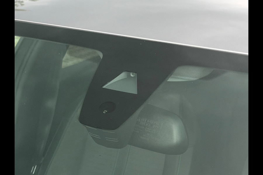Peugeot 208 1.2 PureTech Allure Sport, achteruitrijcamera, 100 pk, adaptief cruise ,vele opties, NL auto met nationale auto pas