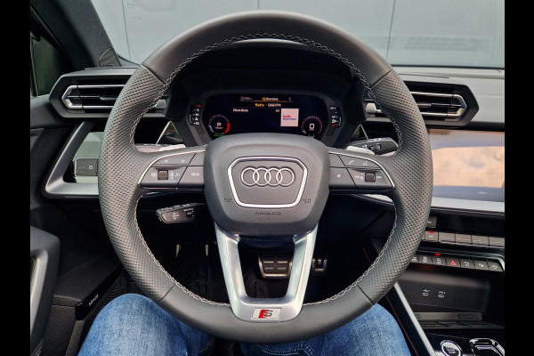 Audi A3 Sportback 35 TFSI 2xS-Line/Pano/360cam/ACC/Matrix/Sonos!Full!