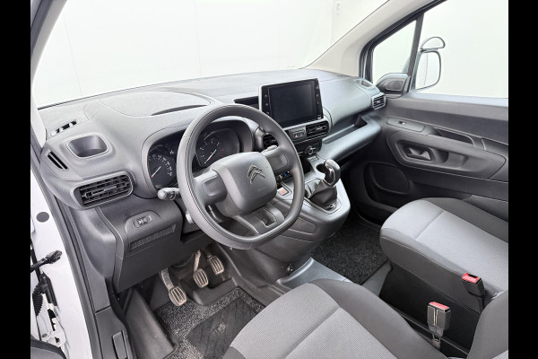 Citroën Berlingo 1.5 HDI Navi* Laadruimte-Airco Trekhaak Apple Carplay Android Auto Cruise Control Pdc Club Dakdragers Schuifdeur Betonplex Vloer Wandbetimmering 1.230KG Trekgewicht Euro 6