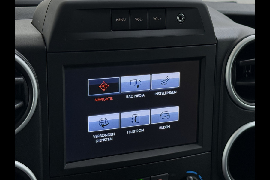 Citroën Berlingo 1.2T 111PK XTR 5-Persoons Trekhaak Navi Airco Camera Cruise Control Apple Carplay MirrorLink Pdc Schuifdeuren Bluetooth Getint glas Led Regen-Lichtsensor 1.300KG Trekwicht