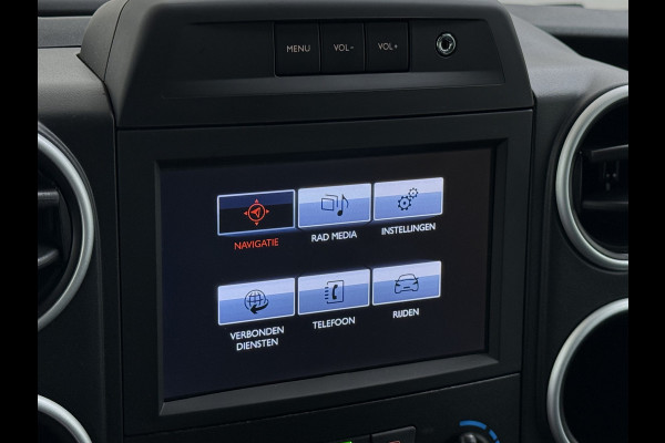 Citroën Berlingo 1.2T 111PK XTR 5-Persoons Trekhaak Navi Airco Camera Cruise Control Apple Carplay MirrorLink Pdc Schuifdeuren Bluetooth Getint glas Led Regen-Lichtsensor 1.300KG Trekwicht