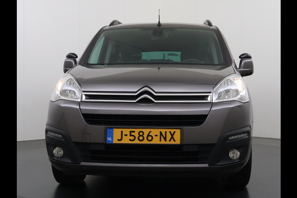 Citroën Berlingo 1.2T 111PK XTR 5-Persoons Trekhaak Navi Airco Camera Cruise Control Apple Carplay MirrorLink Pdc Schuifdeuren Bluetooth Getint glas Led Regen-Lichtsensor 1.300KG Trekwicht