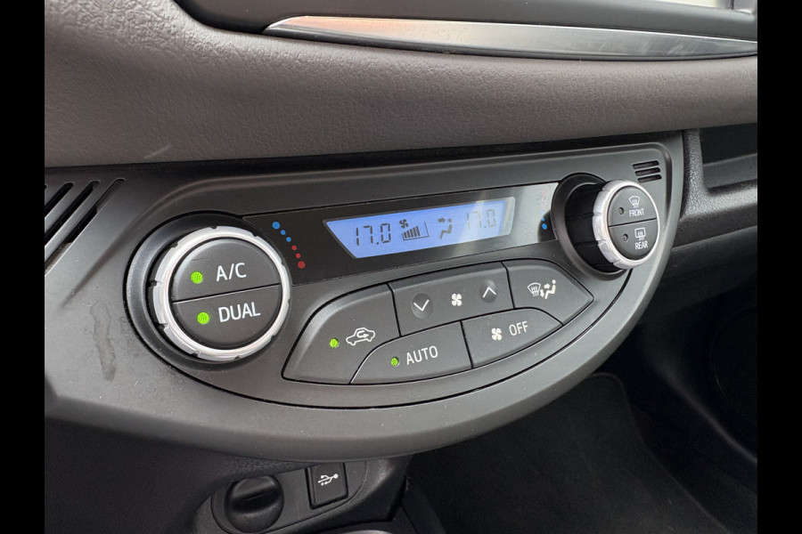 Toyota Yaris 1.5 VVT-i Active Automaat 5-drs. CAMERA/MEDIA/CRUISE/CLIMA