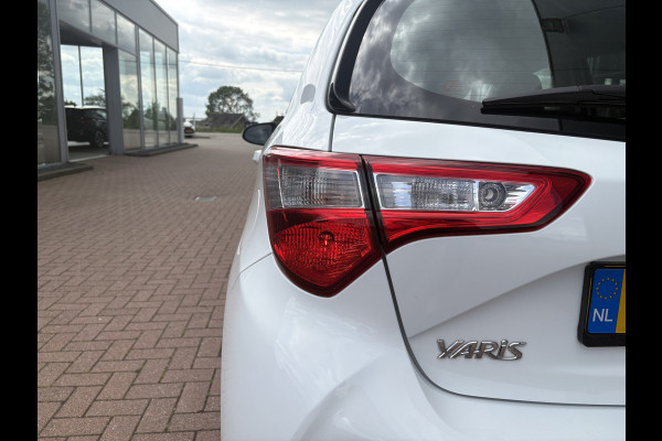 Toyota Yaris 1.5 VVT-i Active Automaat 5-drs. CAMERA/MEDIA/CRUISE/CLIMA