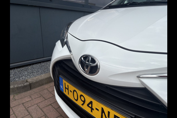 Toyota Yaris 1.5 VVT-i Active Automaat 5-drs. CAMERA/MEDIA/CRUISE/CLIMA