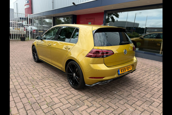 Volkswagen Golf 1.5 TSI R-Line | LED | ACC | Virtual | CAM