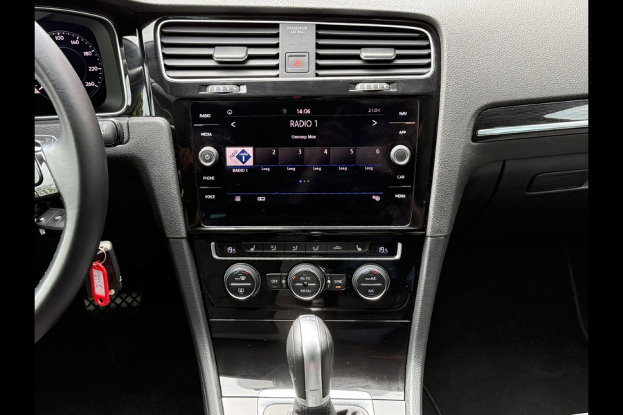 Volkswagen Golf 1.5 TSI R-Line | LED | ACC | Virtual | CAM