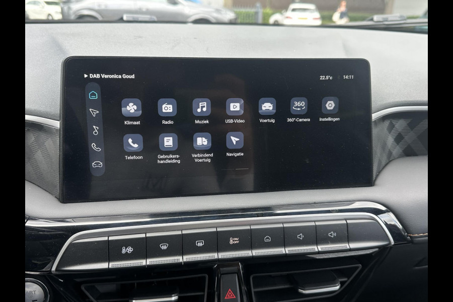 MG MG3 Hybrid+ 1.5 Hybrid+ Luxury VAN: 23.900,- VOOR: 21.330,- UW WKVOORDEEL: 2.570,- | 7 JAAR MG FABRIEKS GARANTIE TM 02-2032 | STOEL + STUURVERWARMING | 360 CAMERA | ADAP. CRUISE | DODE HOEK | KEYLESS | APPLE CARPLAY |