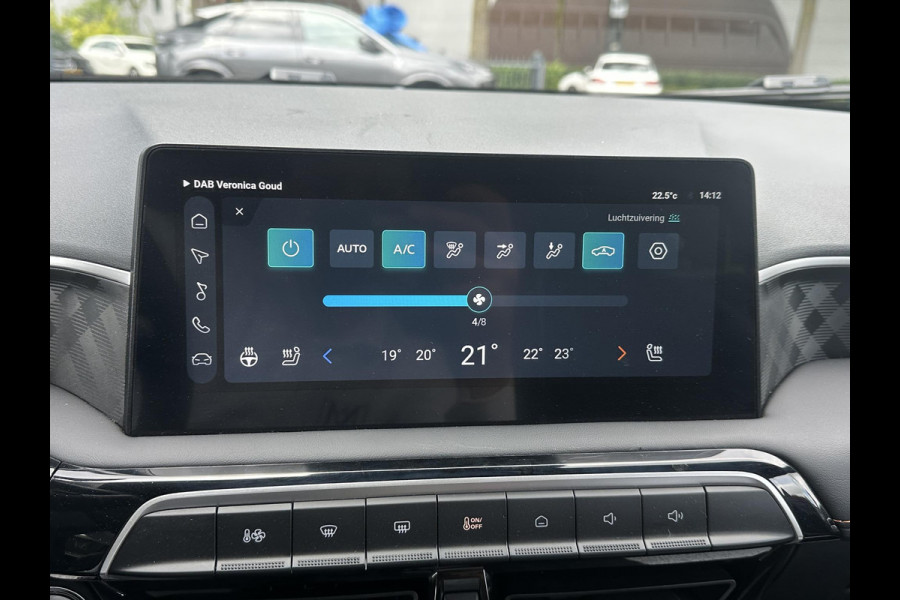 MG MG3 Hybrid+ 1.5 Hybrid+ Luxury VAN: 23.900,- VOOR: 21.330,- UW WKVOORDEEL: 2.570,- | 7 JAAR MG FABRIEKS GARANTIE TM 02-2032 | STOEL + STUURVERWARMING | 360 CAMERA | ADAP. CRUISE | DODE HOEK | KEYLESS | APPLE CARPLAY |