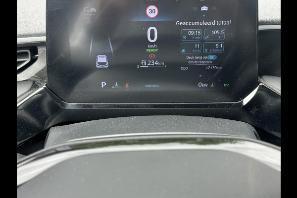 MG MG3 Hybrid+ 1.5 Hybrid+ Luxury VAN: 23.900,- VOOR: 21.330,- UW WKVOORDEEL: 2.570,- | 7 JAAR MG FABRIEKS GARANTIE TM 02-2032 | STOEL + STUURVERWARMING | 360 CAMERA | ADAP. CRUISE | DODE HOEK | KEYLESS | APPLE CARPLAY |
