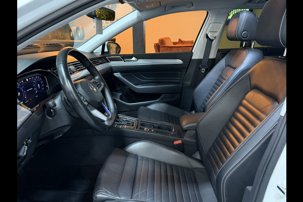 Volkswagen Passat Variant 1.4 TSI GTE|218pk|Plug-in Hybrid|Pano|Massage|Elek. Trekhaak|Head-up|360° Camera|Leder|Rijklaar