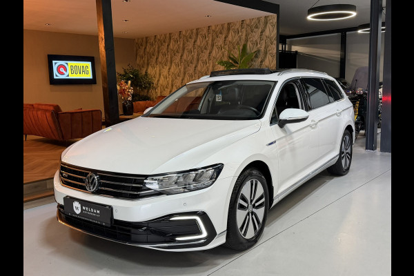 Volkswagen Passat Variant 1.4 TSI GTE|218pk|Plug-in Hybrid|Pano|Massage|Elek. Trekhaak|Head-up|360° Camera|Leder|Rijklaar