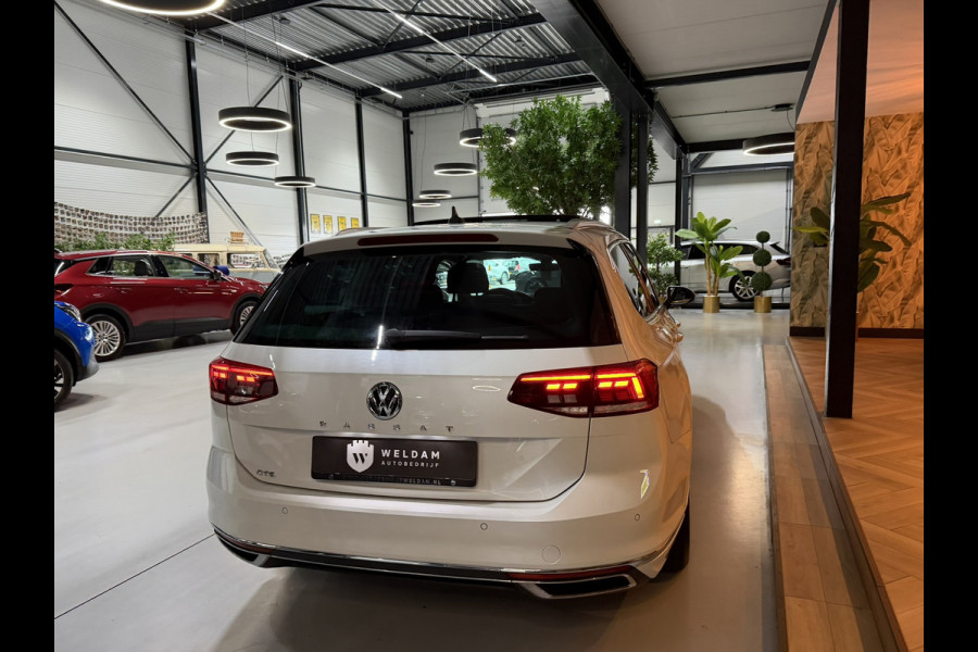 Volkswagen Passat Variant 1.4 TSI GTE|218pk|Plug-in Hybrid|Pano|Massage|Elek. Trekhaak|Head-up|360° Camera|Leder|Rijklaar