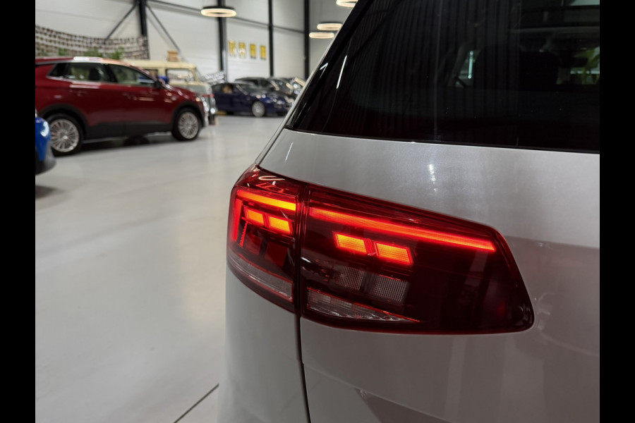 Volkswagen Passat Variant 1.4 TSI GTE|218pk|Plug-in Hybrid|Pano|Massage|Elek. Trekhaak|Head-up|360° Camera|Leder|Rijklaar