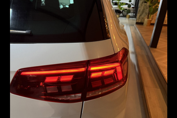Volkswagen Passat Variant 1.4 TSI GTE|218pk|Plug-in Hybrid|Pano|Massage|Elek. Trekhaak|Head-up|360° Camera|Leder|Rijklaar
