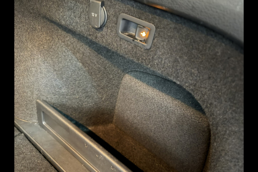 Volkswagen Passat Variant 1.4 TSI GTE|218pk|Plug-in Hybrid|Pano|Massage|Elek. Trekhaak|Head-up|360° Camera|Leder|Rijklaar