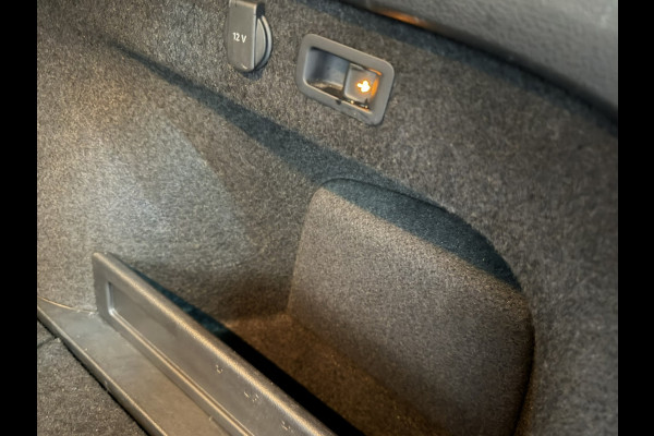 Volkswagen Passat Variant 1.4 TSI GTE|218pk|Plug-in Hybrid|Pano|Massage|Elek. Trekhaak|Head-up|360° Camera|Leder|Rijklaar