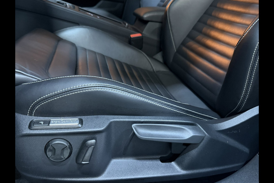 Volkswagen Passat Variant 1.4 TSI GTE|218pk|Plug-in Hybrid|Pano|Massage|Elek. Trekhaak|Head-up|360° Camera|Leder|Rijklaar