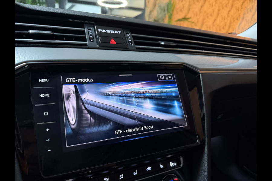 Volkswagen Passat Variant 1.4 TSI GTE|218pk|Plug-in Hybrid|Pano|Massage|Elek. Trekhaak|Head-up|360° Camera|Leder|Rijklaar
