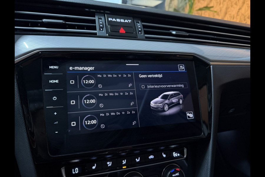 Volkswagen Passat Variant 1.4 TSI GTE|218pk|Plug-in Hybrid|Pano|Massage|Elek. Trekhaak|Head-up|360° Camera|Leder|Rijklaar