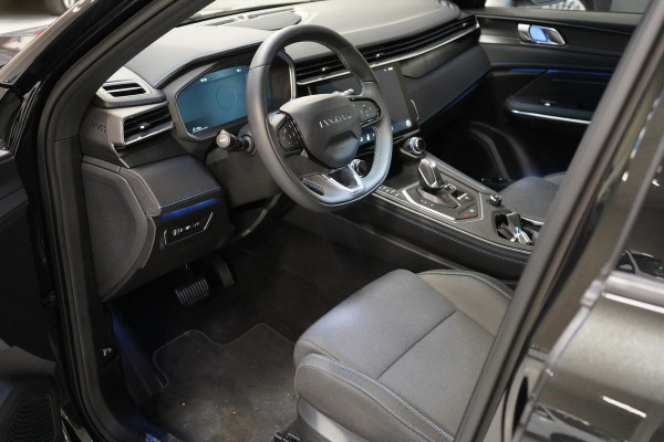 Lynk & Co 01 1.5 | Zwart optiek | 360 camera | Panoramadak | Navigatie | Memory | Apple CarPlay