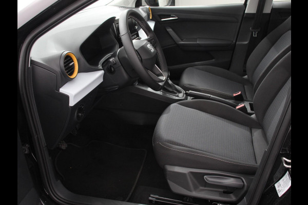 Seat Ibiza 1.0 MPI Style Navigatie Apple Carplay/Android Auto Climate Control Cruise Control Stoelverwarming Lichtmetalen velgen