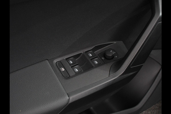 Seat Ibiza 1.0 MPI Style Navigatie Apple Carplay/Android Auto Climate Control Cruise Control Stoelverwarming Lichtmetalen velgen