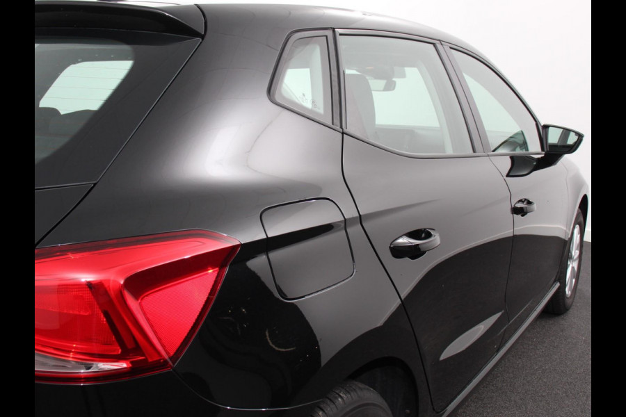 Seat Ibiza 1.0 MPI Style Navigatie Apple Carplay/Android Auto Climate Control Cruise Control Stoelverwarming Lichtmetalen velgen