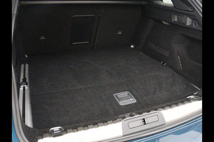 Peugeot 508 1.6 HYbrid Allure | SOH 92% | Leder | Stoelverwarming | Adaptive cruise | Carplay | Camera | Navigatie | Side Assist | Getint glas | Climate control | Bluetooth | PHEV | Plug In