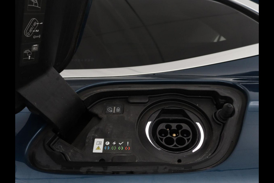 Peugeot 508 1.6 HYbrid Allure | SOH 92% | Leder | Stoelverwarming | Adaptive cruise | Carplay | Camera | Navigatie | Side Assist | Getint glas | Climate control | Bluetooth | PHEV | Plug In