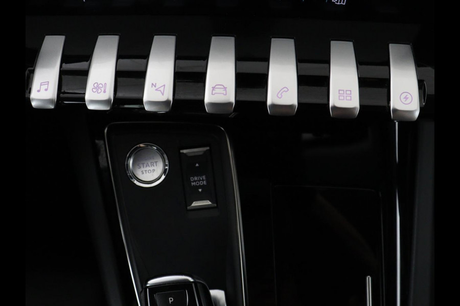 Peugeot 508 1.6 HYbrid Allure | SOH 92% | Leder | Stoelverwarming | Adaptive cruise | Carplay | Camera | Navigatie | Side Assist | Getint glas | Climate control | Bluetooth | PHEV | Plug In