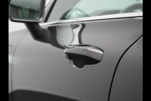 Volvo V60 T6 AWD Plus Bright LONG RANGE PHEV 350pk Dealer O.H. | Panodak | Camera | Harman / Kardon | Lederen Sportstoelen Memory & Verwarmd | Google Assistent | Keyless | Stuur Verwarmd | Apple Carplay | Navigatie | DAB | Plug In Hybrid |