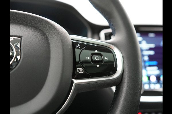 Volvo V60 T6 AWD Plus Bright LONG RANGE PHEV 350pk Dealer O.H. | Panodak | Camera | Harman / Kardon | Lederen Sportstoelen Memory & Verwarmd | Google Assistent | Keyless | Stuur Verwarmd | Apple Carplay | Navigatie | DAB | Plug In Hybrid |