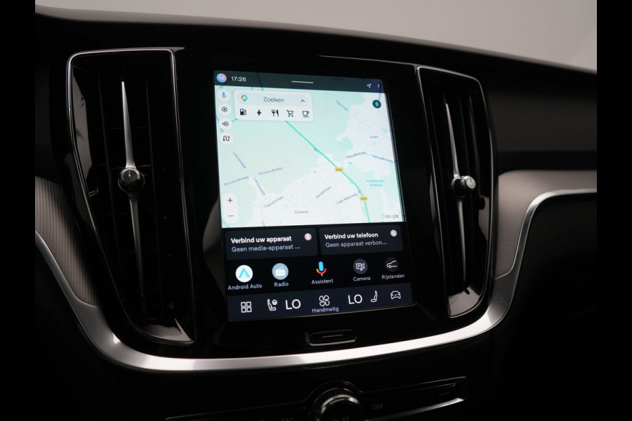 Volvo V60 T6 AWD Plus Bright LONG RANGE PHEV 350pk Dealer O.H. | Panodak | Camera | Harman / Kardon | Lederen Sportstoelen Memory & Verwarmd | Google Assistent | Keyless | Stuur Verwarmd | Apple Carplay | Navigatie | DAB | Plug In Hybrid |