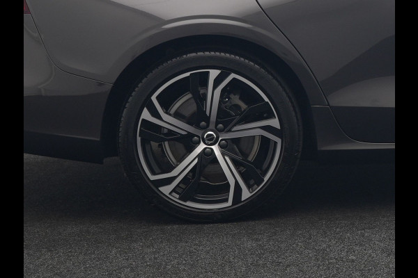 Volvo V60 T6 AWD Plus Bright LONG RANGE PHEV 350pk Dealer O.H. | Panodak | Camera | Harman / Kardon | Lederen Sportstoelen Memory & Verwarmd | Google Assistent | Keyless | Stuur Verwarmd | Apple Carplay | Navigatie | DAB | Plug In Hybrid |
