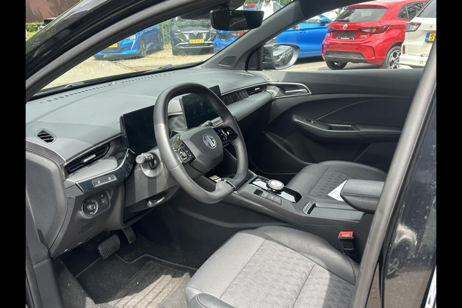 MG MG3 Hybrid+ 1.5 Hybrid+ Luxury 7 JAAR MG FABRIEKS GARANTIE TM 02-2032 | STOEL + STUURVERWARMING | 360 CAMERA | ADAP. CRUISE | DODE HOEK | KEYLESS | APPLE CARPLAY |