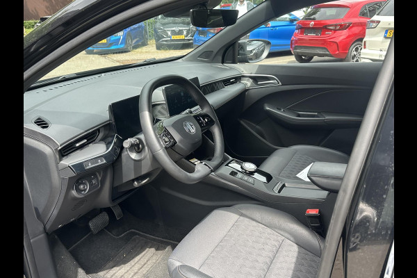 MG MG3 Hybrid+ 1.5 Hybrid+ Luxury 7 JAAR MG FABRIEKS GARANTIE TM 02-2032 | STOEL + STUURVERWARMING | 360 CAMERA | ADAP. CRUISE | DODE HOEK | KEYLESS | APPLE CARPLAY |