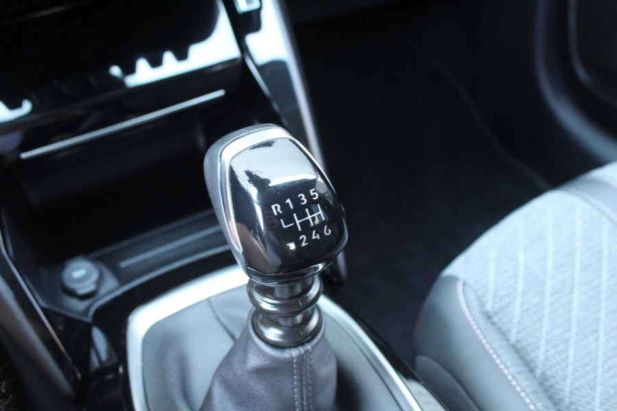 Peugeot 208 1.2 PureTech 101pk Allure NL-Auto NAP