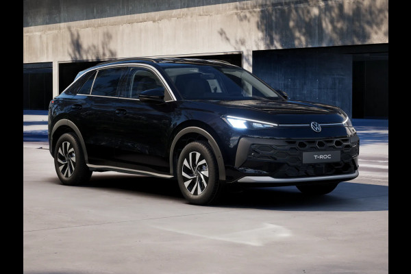 Volkswagen T-Roc Limited Edition 1.5 eTSI 85 kW / 116 PK SUV 7 vers / Getinte ramen / Carplay / 16 Inch