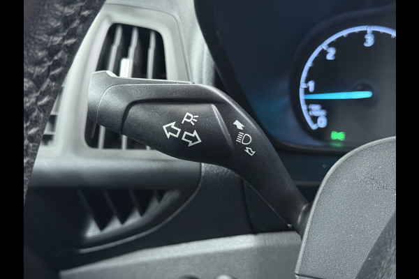 Ford Transit Connect 1.5TDCI 100PK Trekhaak Airco Sortimo Cruise control Pdc EURO 6 L1H1 Trend HP Betonplex Vloer Wandbetimmering Inbouwkasten Schuifdeur Achterdeuren Origineel Nederlandse Auto Laadvermogen 844kg !