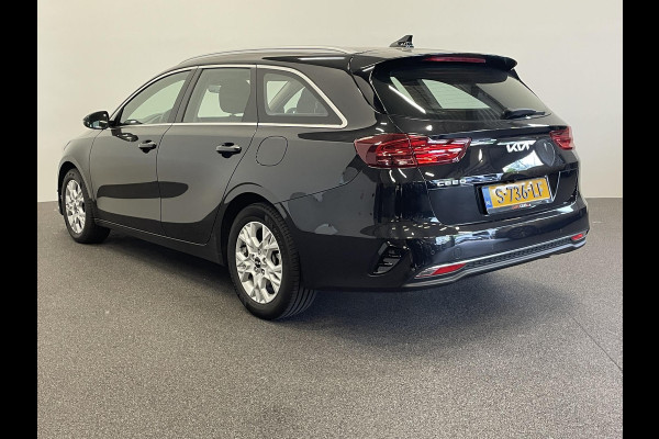 Kia Ceed Sportswagon 1.0 T-GDi 120pk DynamicLine Climate Control Navigatie Apple Carplay/Android Auto Cruise Control Full LED PDC VA Camera 16" Lichtmetalen Velgen