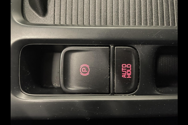 Kia Ceed Sportswagon 1.0 T-GDi 120pk DynamicLine Climate Control Navigatie Apple Carplay/Android Auto Cruise Control Full LED PDC VA Camera 16" Lichtmetalen Velgen