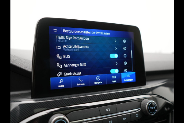 Ford Kuga 2.5 ST-Line X PHEV 225pk Dealer O.H. | Trekhaak Af Fabriek | Panodak | Adaptive Cruise | Head Up | 360 Camera | Alcantara Sportstoelen & Stuur Verwarmd | Bang & Olufsen | Keyless | Blis | Apple Carplay | Navigatie | DAB | Plug In Hybrid |
