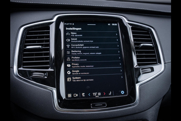 Volvo XC90 2.0 T8 Recharge AWD Ultimate Bright - R-Design l Pano l Trekhaak l HUD l Memory