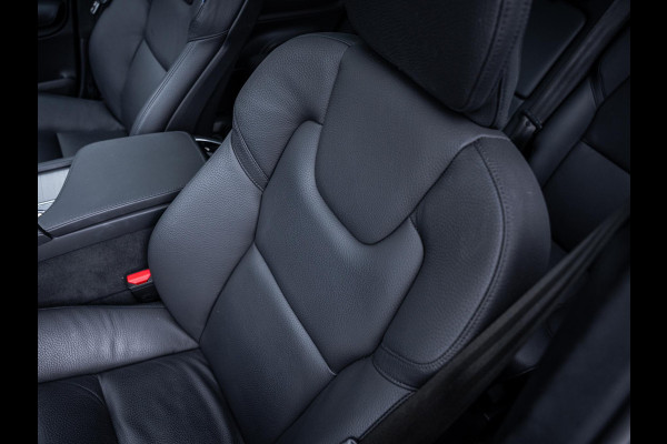 Volvo XC90 2.0 T8 Recharge AWD Ultimate Bright - R-Design l Pano l Trekhaak l HUD l Memory